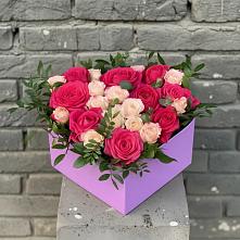 Цветочная композиция из Розы в коробке в Мещовске