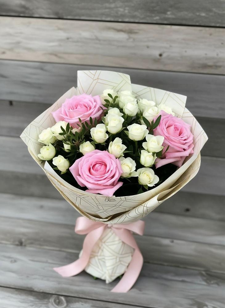 Букет цветов из: Розы в Мещовске