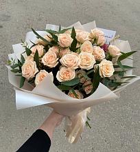 Букет Кремовые розы Латте в Мещовске