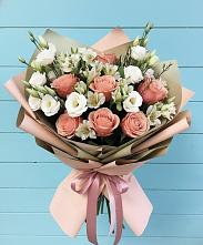 Букет цветов из:  Розы, Альстромерии и Лизиантусы в Мещовске