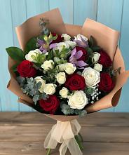 Букет цветов из:  Розы и Альстромерии в Мещовске