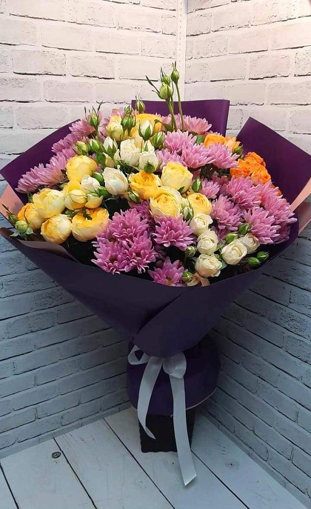 Букет цветов из: Хризантемы и Розы в Мещовске