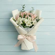 Букет цветов из:  Альстромерии в Мещовске