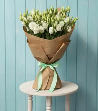 Букет цветов из:  Лизиантусы в Мещовске