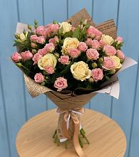 Букет цветов из:  Розы в Мещовске