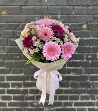 Букет цветов из:  Герберы и Хризантемы в Мещовске